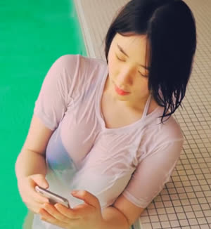 야한사진   bj 채아 물에 젖은 흰티 브라 노출