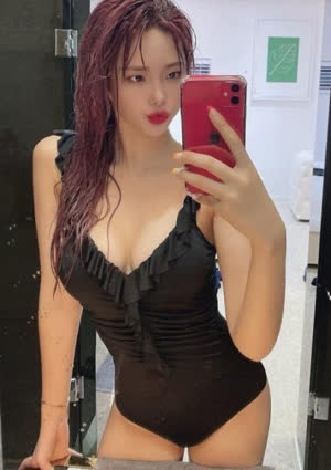 심쿵주의  김현지 치어리더 수영복 몸매 셀카