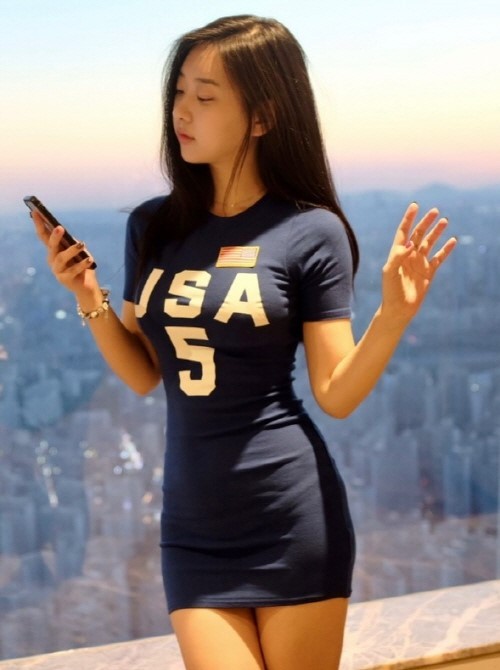 후방주의  신재은 섹시 비키니 미친 몸매