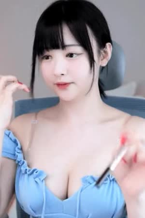 초섹시  펜 안나와서 마구 흔드는 BJ 히또 같이 마구 흔들리는 가슴