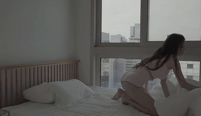 뜨억~  모닝 루틴 보여주는 모모리나 리나G