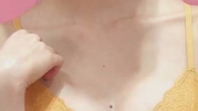 초절정  모델 채은 봄에 입기 좋은 속옷 리뷰