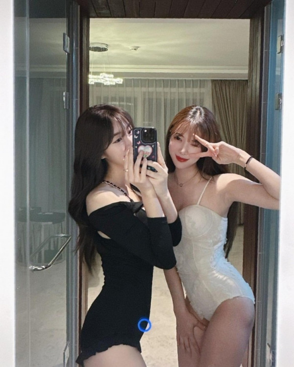 강추  김한나 치어리더 코르셋 느낌 모노키니