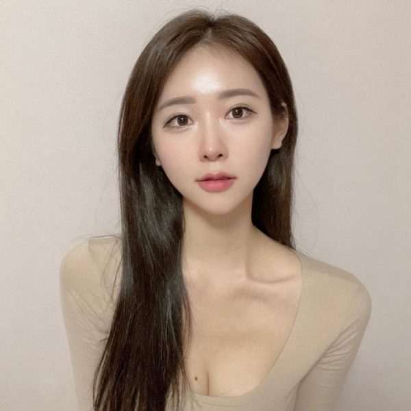 꼴강추 2021 미스코리아 경북 미 김민주 가슴에 점