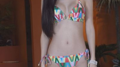 너무야한  레이싱 모델 김가온 칼라풀 패턴 비키니 몸매