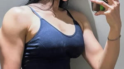 너무야한  까불면 안될거 같은 라운드걸 누나
