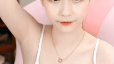 야한사진   머리 올린 BJ 짜미 흰끈나시 가슴골