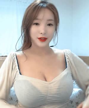 강추  H컵이라는 BJ 애진 묵직한 가슴골