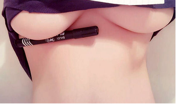 섹시최강  언더붑 자랑하는 누나들