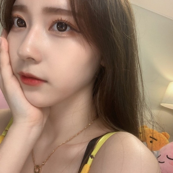 오딸녀  BJ 짜미 겨드랑이 가슴골 레알 좋은 피부