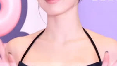 오지는 트와이스 지효 홀터넥 블랙드레스 묵직한 가슴골 MBC 연예대상