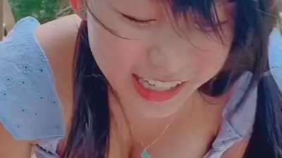 초섹시  표은지 트리 하우스 계곡 브이로그 숙인 가슴골