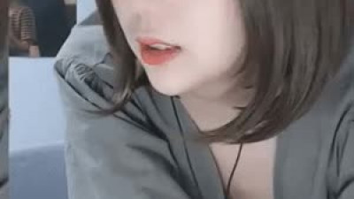 야사걸  BJ 소담 보일락말락 집중하게 하는 가슴골