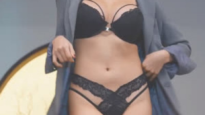 시그니처  꽃빵 야한 레이스 블랙 브라 팬티 오피스룩 룩북