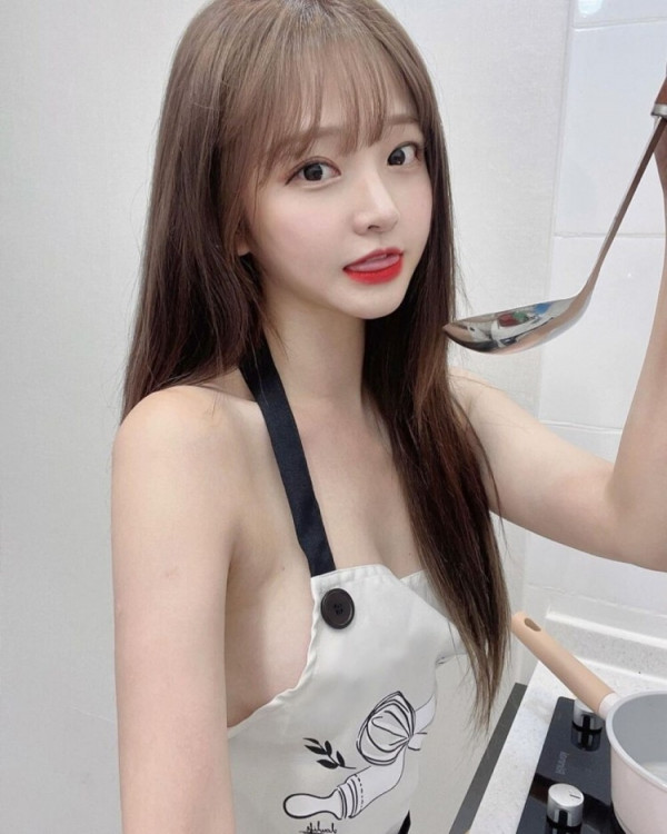 아찔한  여캠 박민정