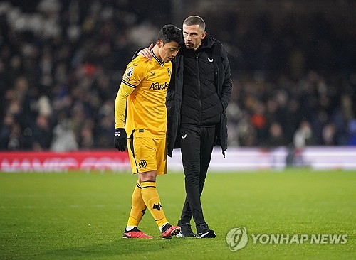 '모든 힘 쥐어짠' 황희찬, 결국 종아리 부상…오닐 감독