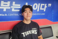 “2군으로 다시 내려가고 싶지 않다. 언젠가는 믿고 맡길 수 있는 투수로 성장하고 싶다.”