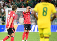 ‘충격의 실점’ 홍명보호, 남아공전 0-1 졸전 패배…32강 진출 확정 실패